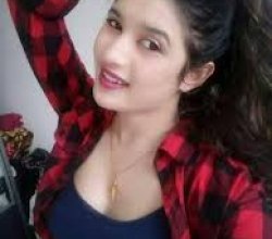 Sexy Punjabi Kudi in Patna – Fair & Curvy